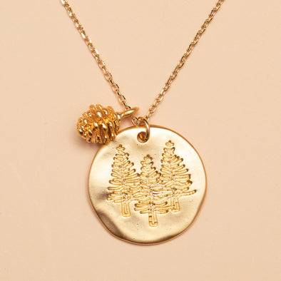 Mountain Vibes Necklace in Gold